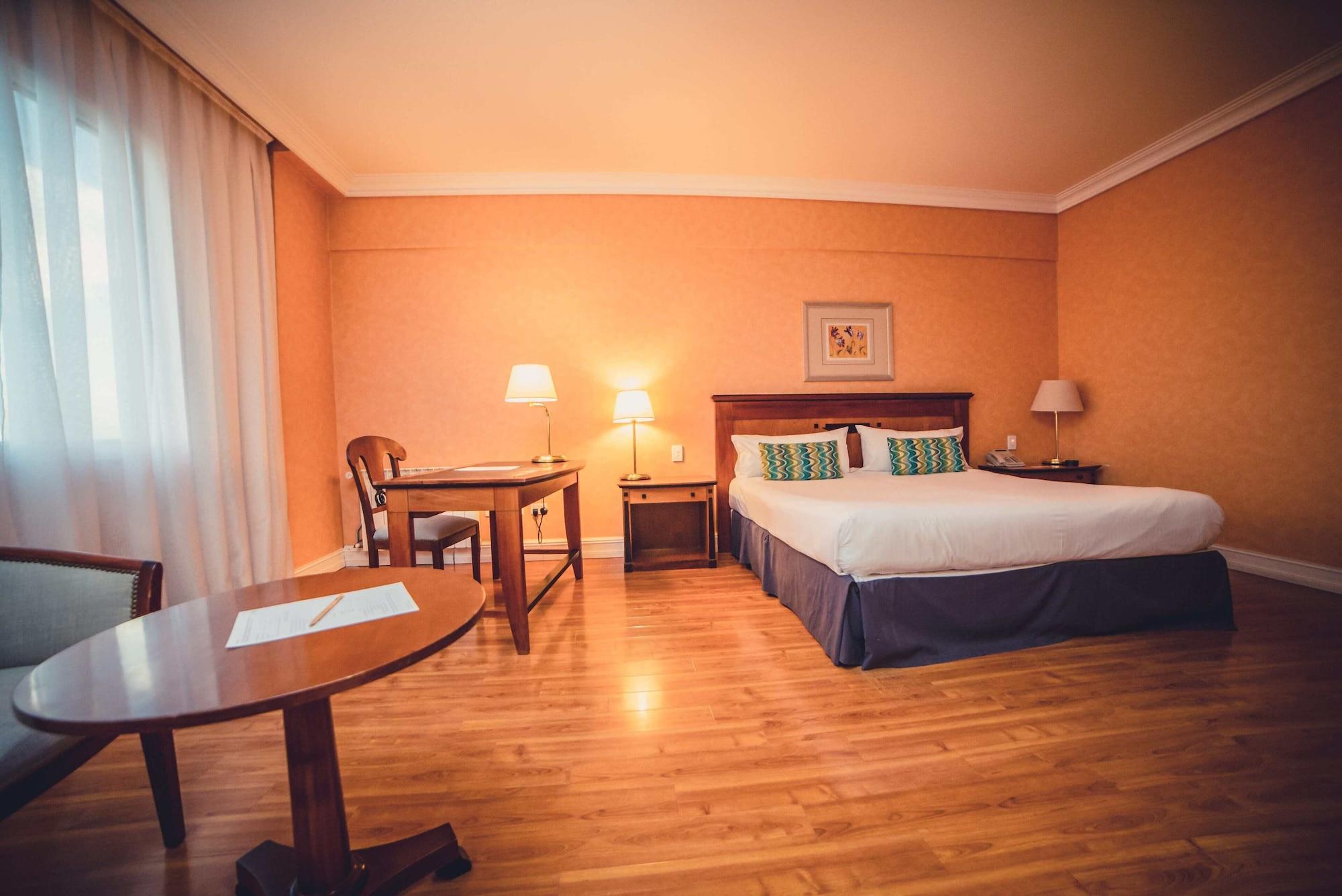 Lucania Palazzo Hotel Comodoro Rivadavia Ngoại thất bức ảnh