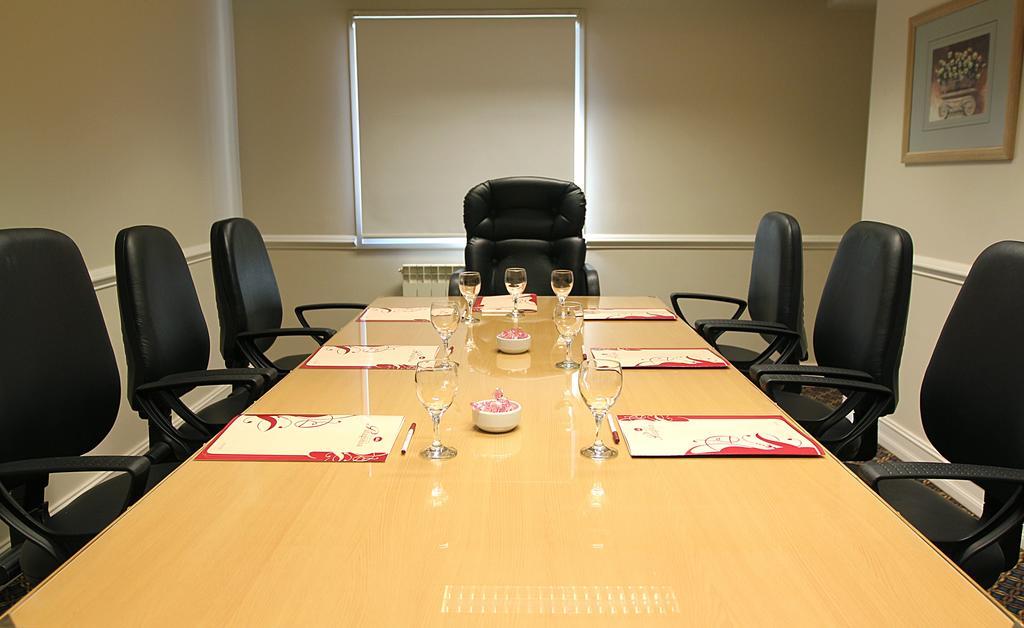Lucania Palazzo Hotel Comodoro Rivadavia Ngoại thất bức ảnh