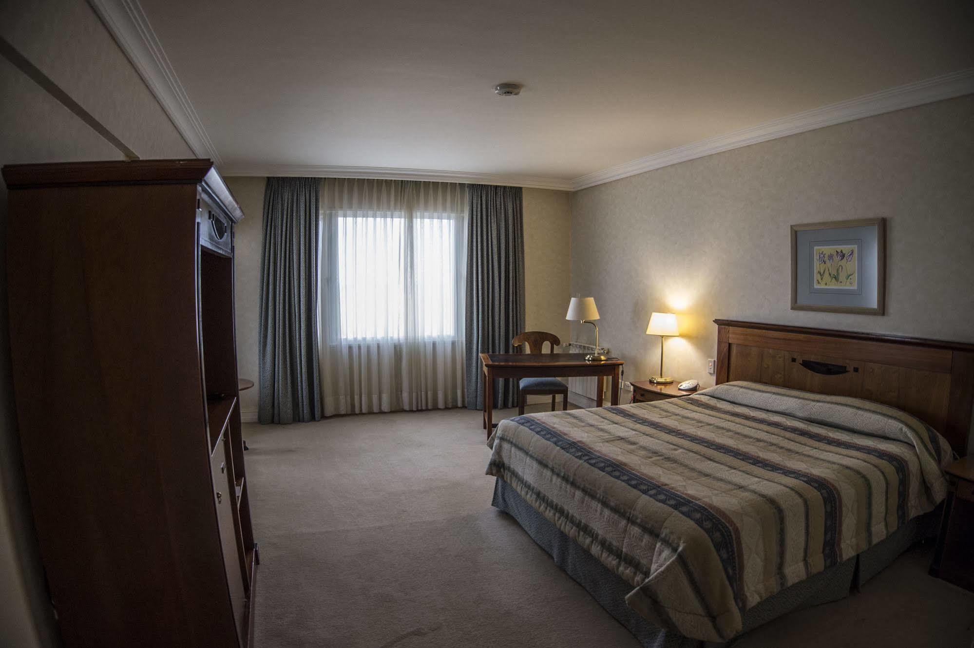 Lucania Palazzo Hotel Comodoro Rivadavia Ngoại thất bức ảnh