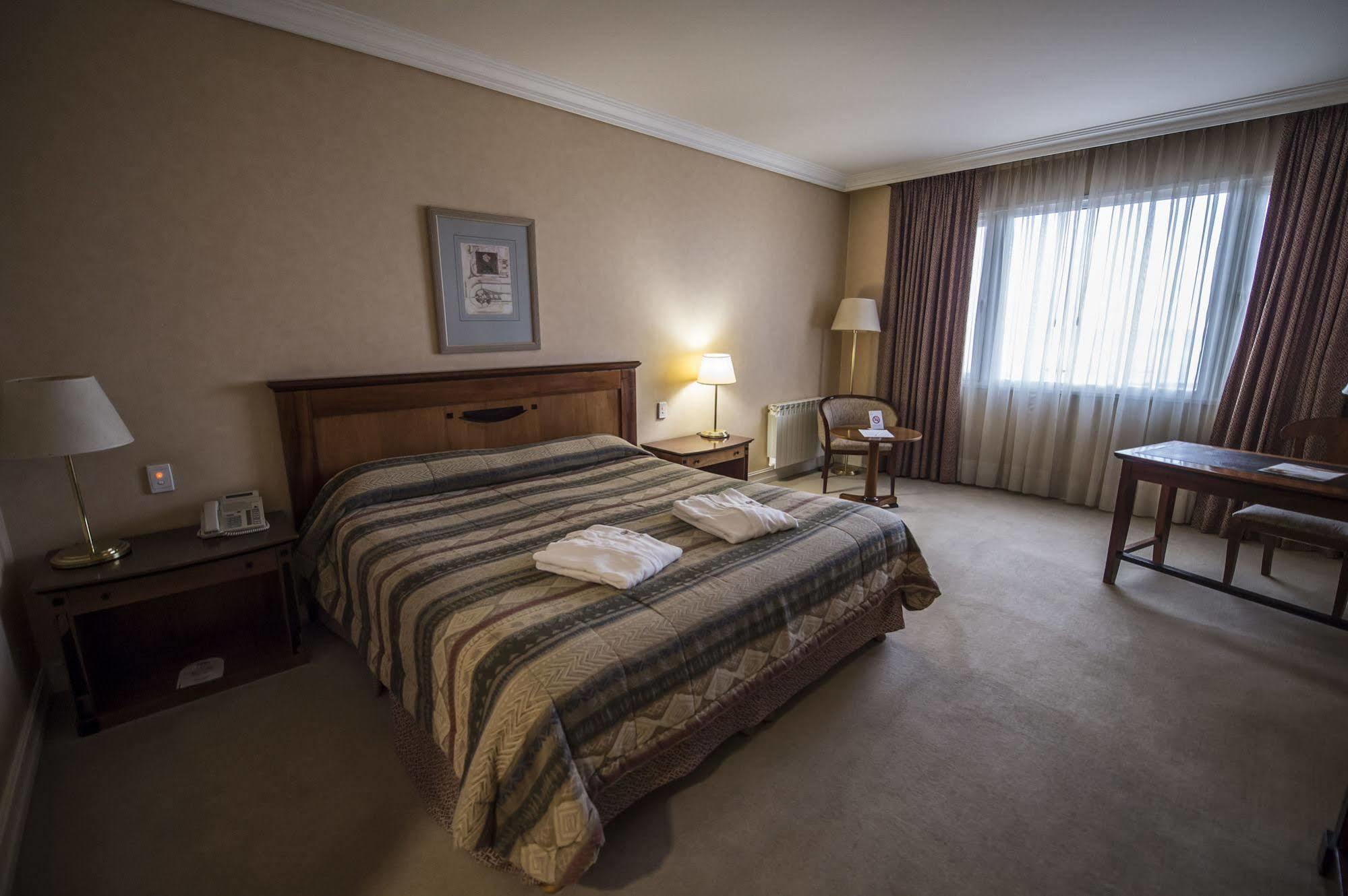 Lucania Palazzo Hotel Comodoro Rivadavia Ngoại thất bức ảnh